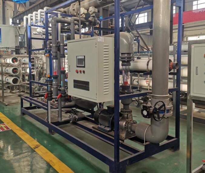 一級<a href=http://www.ricmtju.com.cn/fstcjssb/ target=_blank class=infotextkey>反滲透凈水設備</a>